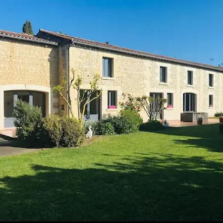 Au Boom Coeur - Forfait Inclus בית נופש Tourtenay
